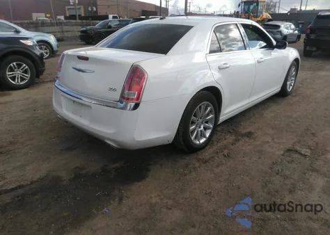 2013 Chrysler 300 Touring from USA, damaged, VIN 2C3CCAAG6DH714212
